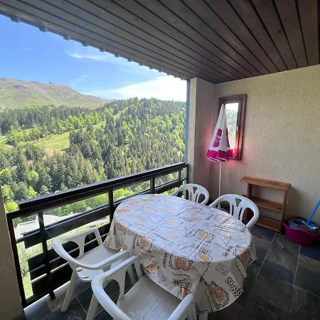 Les Cristallines Apartment *